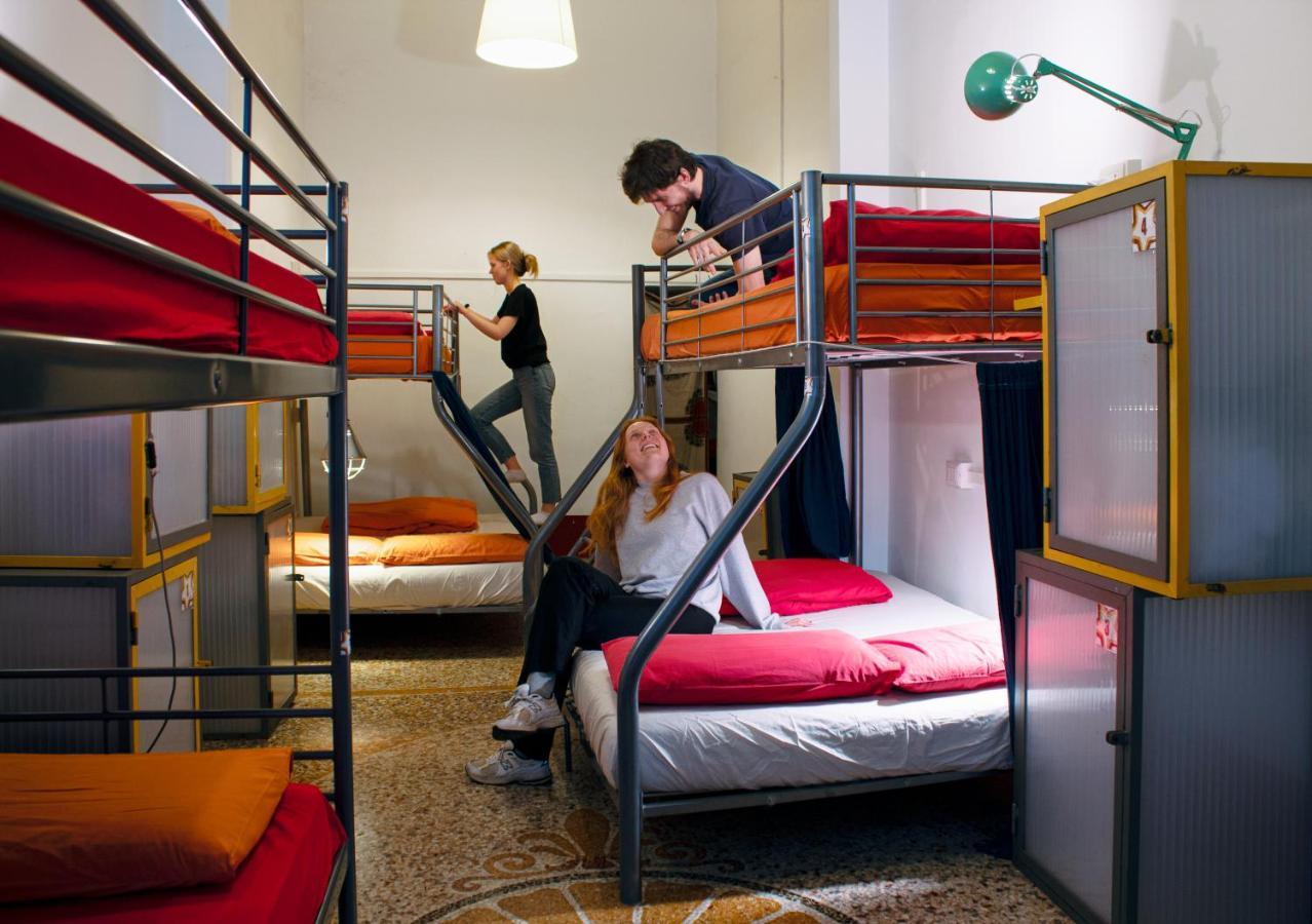 Ostellin Genova Hostel Eksteriør bilde